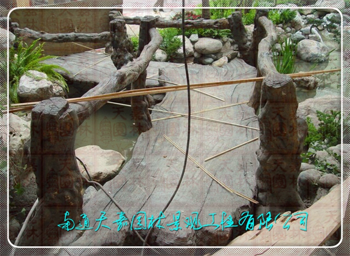 天嘉園林（假樹）